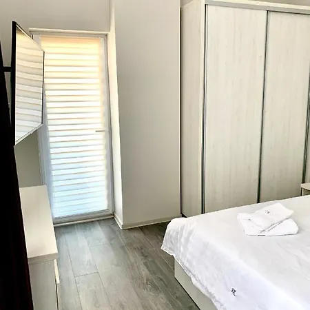 Summer Apartament Mamaia Nord Apartament *